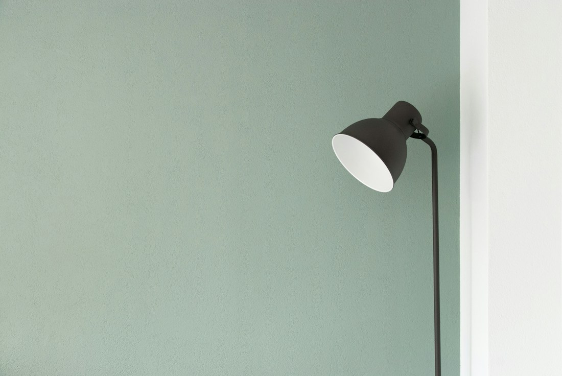 Intérieur lumineux aux couleurs naturelles